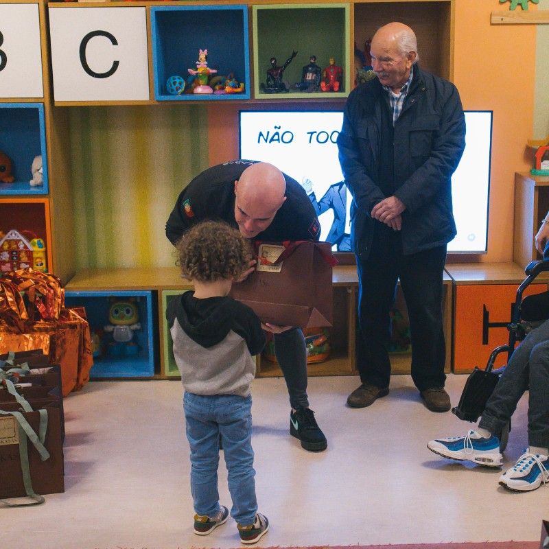 Utilize para  ver mais