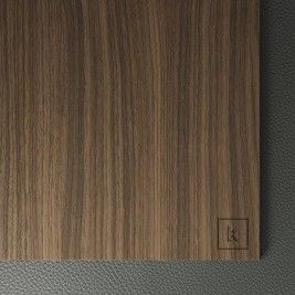 Use to natural walnut