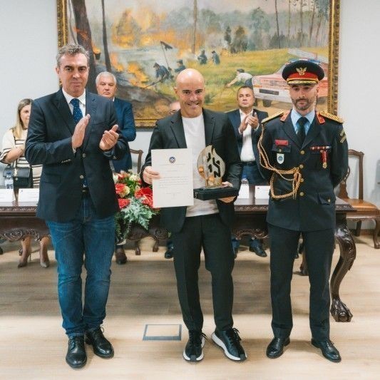 Utilice para ver más