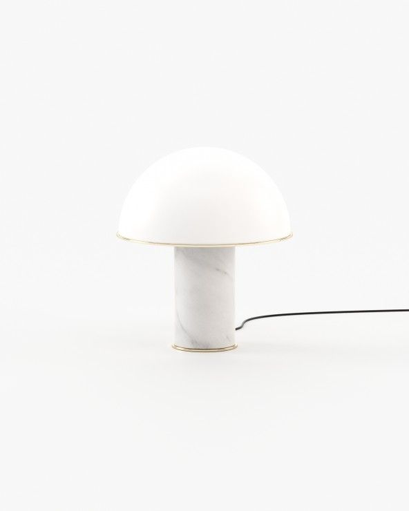 Franklin table lamp