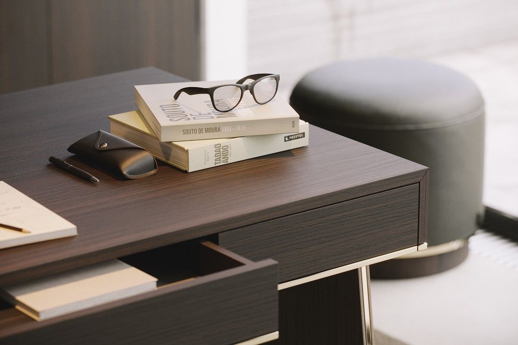Learn How to Improve Office Productivity with Furniture and Decor