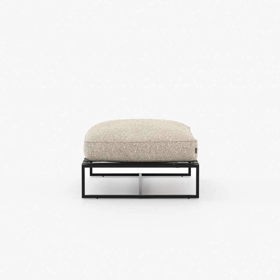 Badi Outdoor Pouf Badi Outdoor Pouf