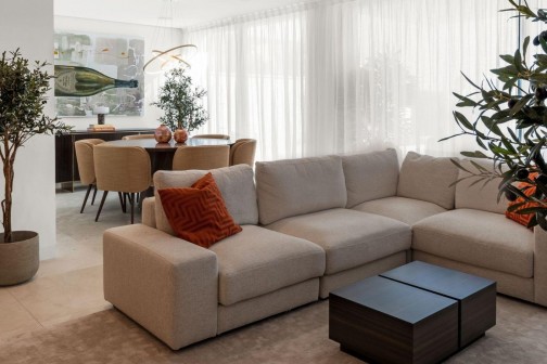 Laskasas' Timeless Elegance in FHome Interior’s Palma de Mallorca Project: A Perfect Blend of Function and Beauty Laskasas' Timeless Elegance in FHome Interior’s Palma de Mallorca Project: A Perfect Blend of Function and Beauty