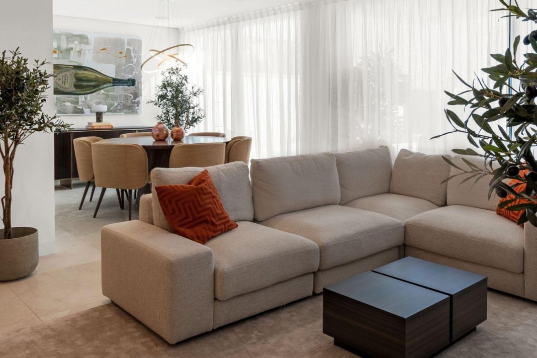 Laskasas' Timeless Elegance in FHome Interiors Palma de Mallorca Project: A Perfect Blend of Function and Beauty