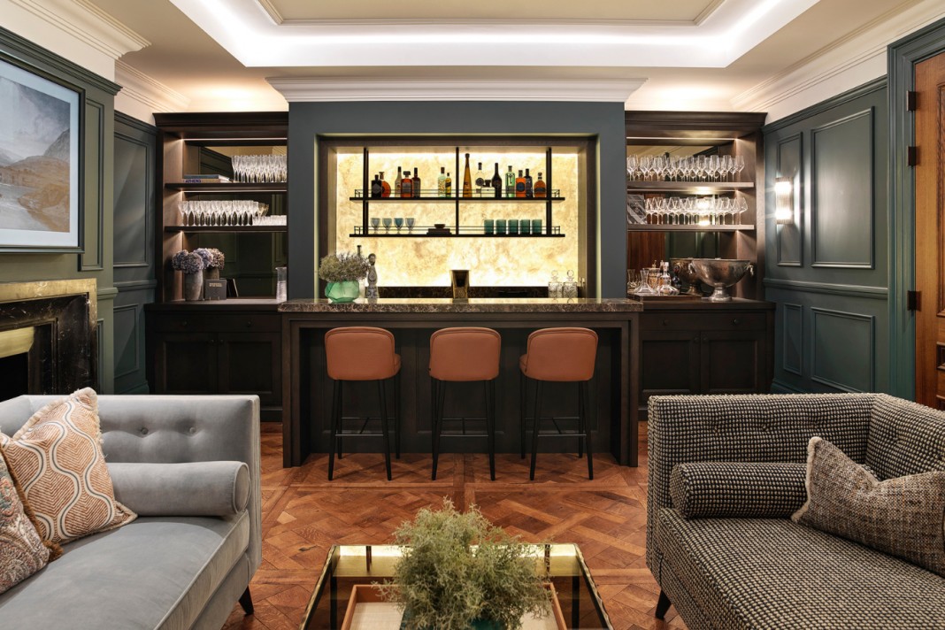 A Statement in Comfort: Laskasas in the Wayford Whiskey Room by Brownlow Interior Design