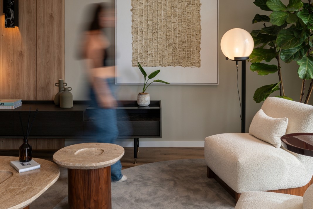 The Essence Collection: Beauty That Lies In Simplicity