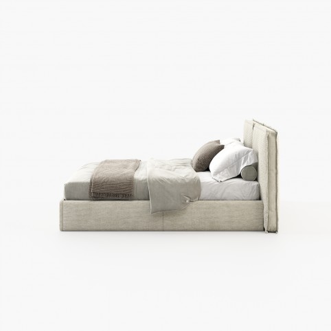 Larissa Bed